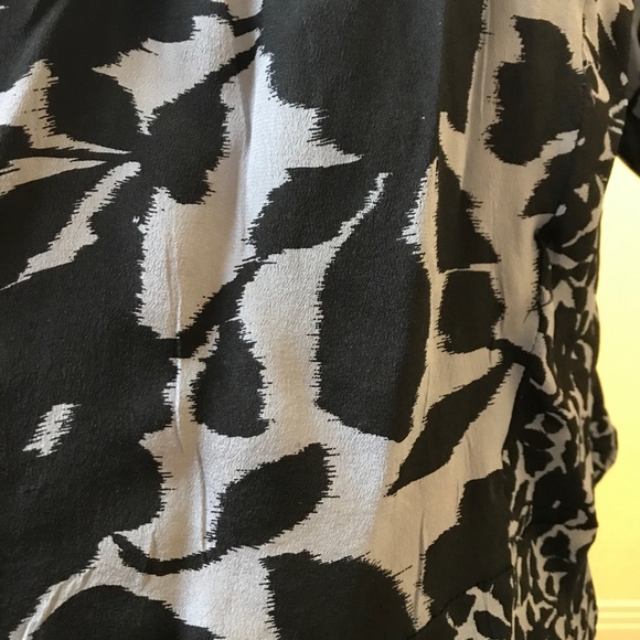 Silk blouse - Picture 3 of 3